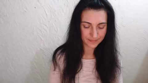 Nensy online show from 09/19/25, 07:25