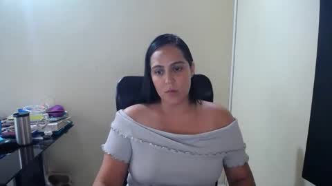 Snapshot of neny445 chatting on 01/28/25, 08:36 kelly lopez online show from 01/28/25, 08:36