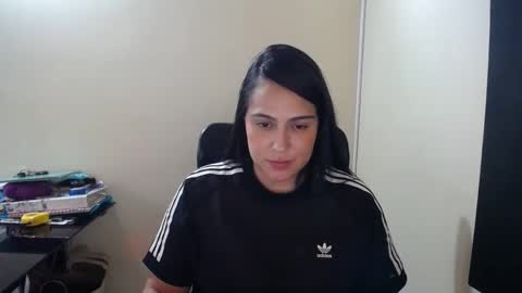 Snapshot of neny445 chatting on 02/07/25, 01:53 kelly lopez online show from 02/07/25, 01:53