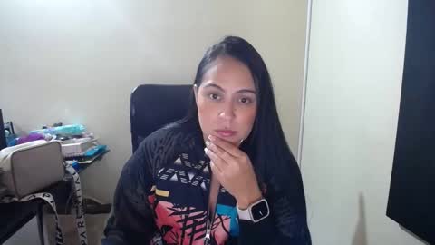 Snapshot of neny445 chatting on 02/26/25, 01:41 kelly lopez online show from 02/26/25, 01:41