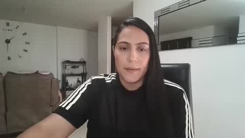 Snapshot of neny445 chatting on 09/17/25, 06:31 kelly lopez online show from 09/17/25, 06:31