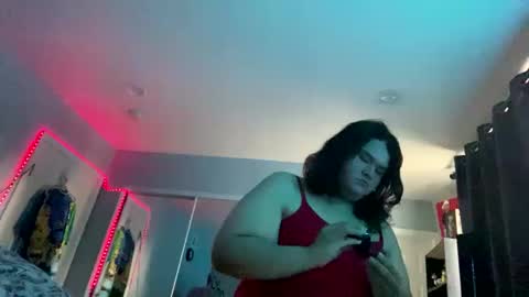 Neon online show from 10/15/25, 09:48