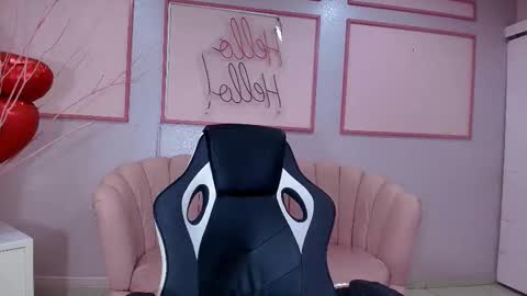Snapshot of nerak_a chatting on 03/11/25, 07:25 Helena Every Friday new video for my fan club loves online show from 03/11/25, 07:25