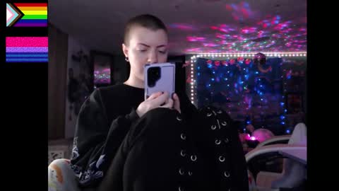 NerdySquirty online show from 10/14/25, 06:03