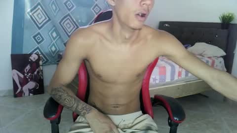 Snapshot of nerek_master chatting on 11/23/25, 04:29 nerek master online show from 11/23/25, 04:29