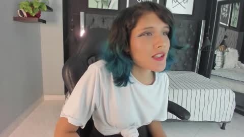 Snapshot of nerida_ chatting on 10/24/25, 09:11 nerida_ online show from 10/24/25, 09:11