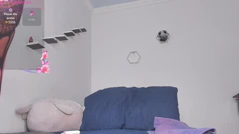 Aleja online show from 09/23/25, 08:12