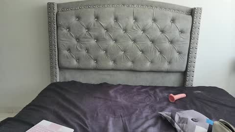 nesuko_kamado online show from 12/20/24, 02:05