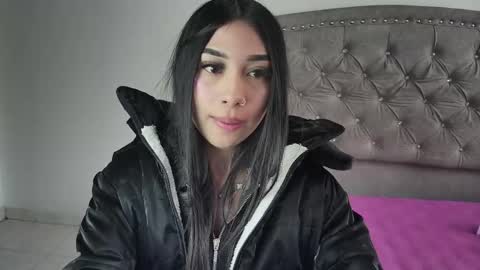 nesuko_kamado online show from 10/06/25, 04:37