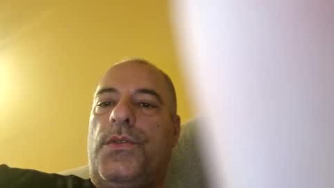 Snapshot of neuronas33 chatting on 09/25/25, 10:02 Volsonov online show from 09/25/25, 10:02