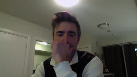 new_guy7000 online show from 11/29/25, 04:37