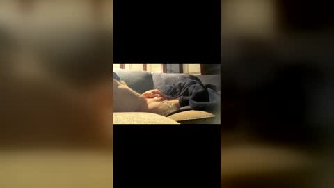 Snapshot of newgyb959782 chatting on 11/29/25, 06:27 Newgb959782 online show from 11/29/25, 06:27