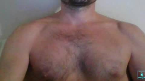 Snapshot of newtyguy90 chatting on 12/31/24, 03:20 newtyguy90 online show from 12/31/24, 03:20