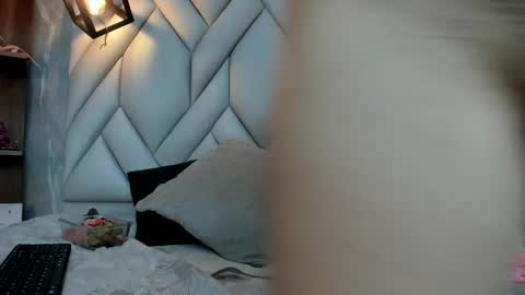 Milena online show from 03/07/25, 05:06