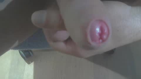 Snapshot of ni983 chatting on 09/09/25, 02:05 ni983 online show from 09/09/25, 02:05