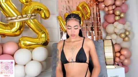 Snapshot of nia_bunny chatting on 02/11/25, 04:56 Nia online show from 02/11/25, 04:56