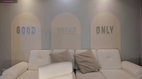 SQUIRTER DOLL    online show from 10/12/25, 06:07