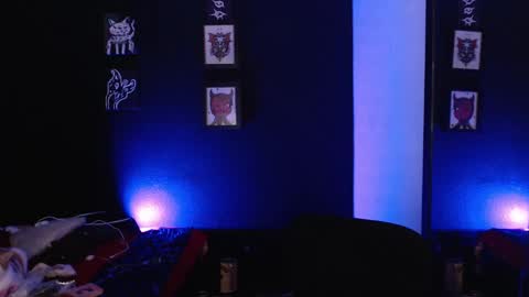 Snapshot of niakat_ chatting on 12/11/24, 05:43 niakat online show from 12/11/24, 05:43