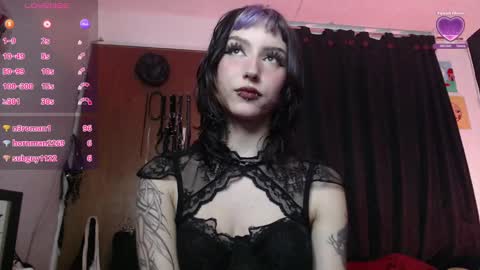 Snapshot of niakat_ chatting on 02/05/25, 02:29 niakat online show from 02/05/25, 02:29