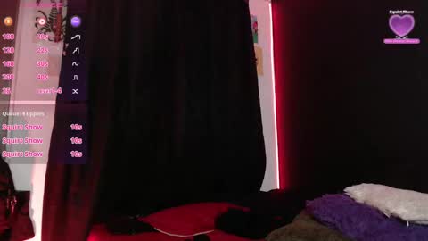 Snapshot of niakat_ chatting on 02/17/25, 06:26 niakat online show from 02/17/25, 06:26
