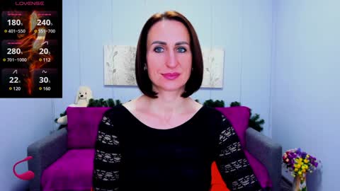 niasmithh online show from 12/17/24, 01:38