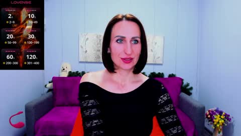 niasmithh online show from 12/17/24, 06:53