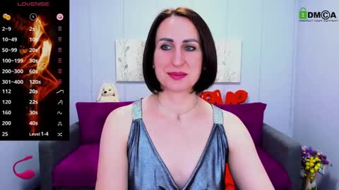 niasmithh online show from 02/22/25, 01:46