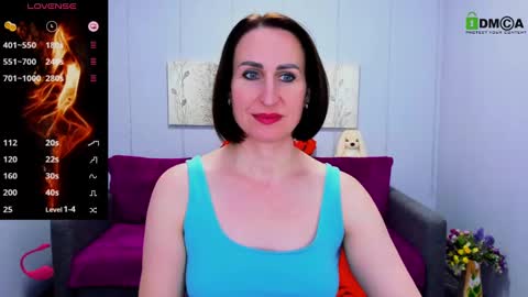 niasmithh online show from 03/01/25, 04:11