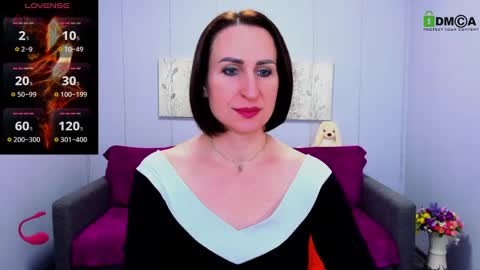 niasmithh online show from 03/06/25, 12:41