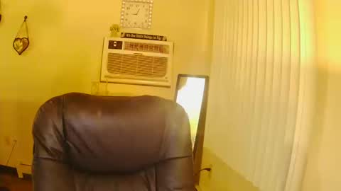 Nicci babyyy online show from 10/12/25, 01:59