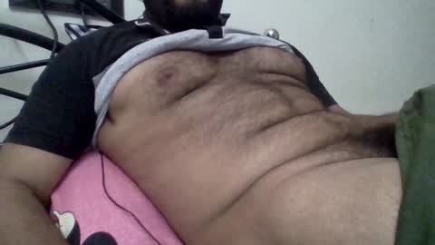 Snapshot of nice_guy_4u_ chatting on 01/09/25, 08:03 Robin online show from 01/09/25, 08:03