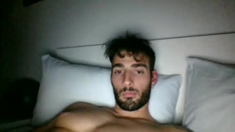 Snapshot of nicegguy9826 chatting on 11/06/25, 02:07 nicegguy9826 online show from 11/06/25, 02:07