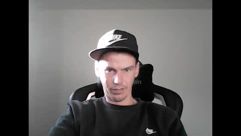 Nicerdude online show from 11/23/25, 01:22