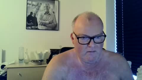Snapshot of nicexxdane chatting on 01/08/25, 11:32 nicexxdane online show from 01/08/25, 11:32