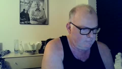 Snapshot of nicexxdane chatting on 02/10/25, 04:52 nicexxdane online show from 02/10/25, 04:52