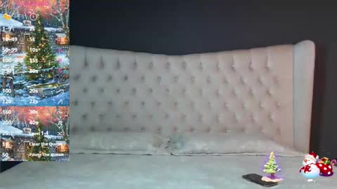 Snapshot of nichole_bree chatting on 12/28/24, 11:19 Nichole online show from 12/28/24, 11:19