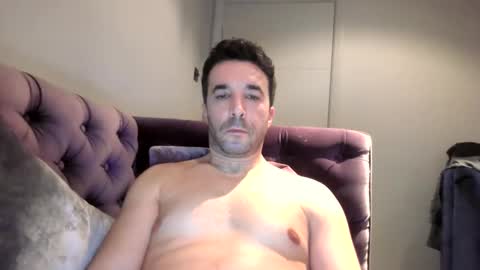 Snapshot of niciboi chatting on 12/06/24, 11:57 James online show from 12/06/24, 11:57