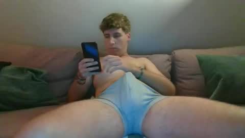Snapshot of nick000000222 chatting on 10/15/25, 05:24 Nick online show from 10/15/25, 05:24