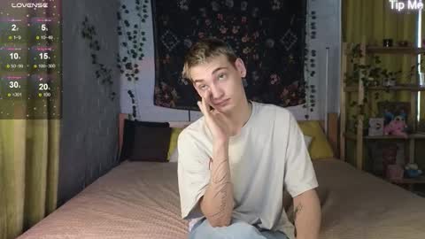 Nick online show from 11/12/25, 04:35