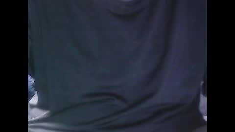 Snapshot of nickincali chatting on 12/15/24, 03:09 nickincali online show from 12/15/24, 03:09