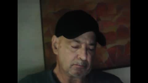 Snapshot of nickincali chatting on 12/19/24, 11:50 nickincali online show from 12/19/24, 11:50