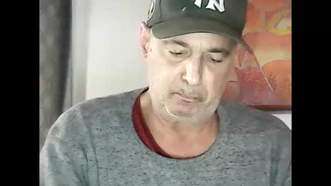 Snapshot of nickincali chatting on 12/30/24, 04:19 nickincali online show from 12/30/24, 04:19