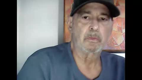 Snapshot of nickincali chatting on 01/02/25, 04:02 nickincali online show from 01/02/25, 04:02