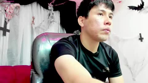 Nickk Wolff online show from 10/15/25, 04:12