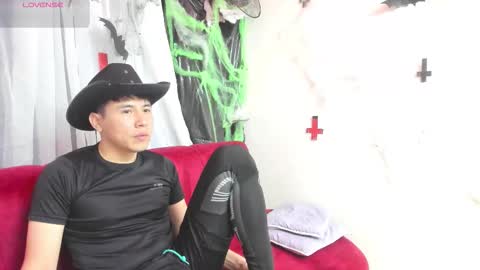 Nickk Wolff online show from 10/27/25, 10:41