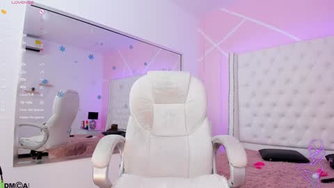 nickky online show from 12/20/24, 04:46