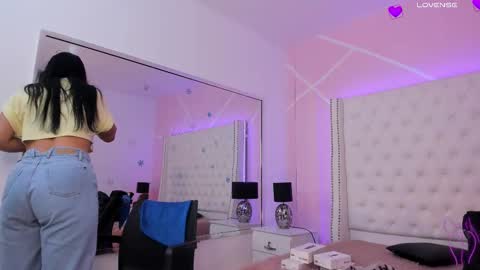 nickky online show from 02/09/25, 01:14