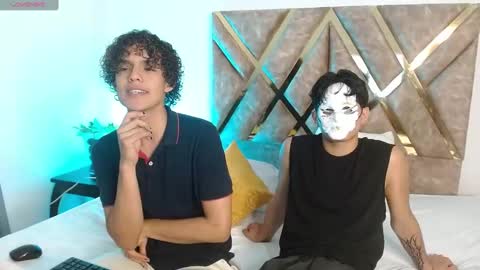 Snapshot of nickolas_moon chatting on 03/08/25, 01:39 Nickolas Muoz online show from 03/08/25, 01:39