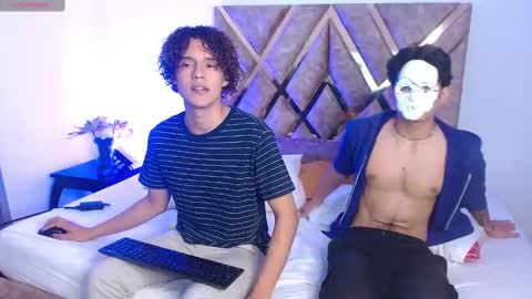 Snapshot of nickolas_moon chatting on 03/09/25, 01:04 Nickolas Muoz online show from 03/09/25, 01:04