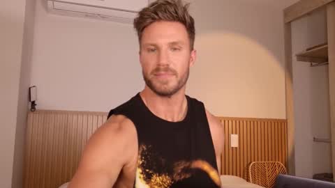 nickriverzxo online show from 10/26/25, 02:28